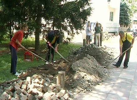 Javni radovi u Vranju (foto:rts.rs)